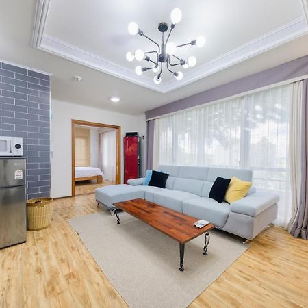 Harry And Sodam Pension 济州市 外观 照片